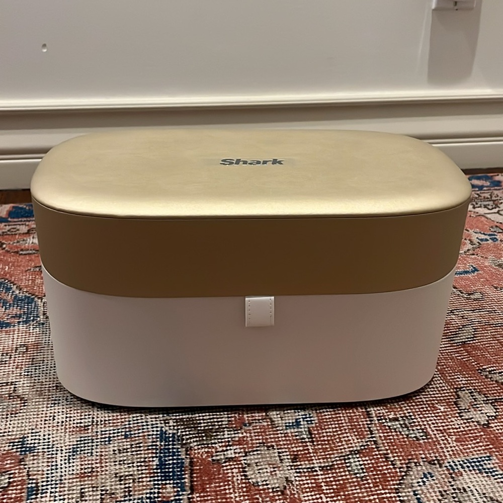 NEW UNUSED! Shark Glam Premium Vanity Case (Gold)
